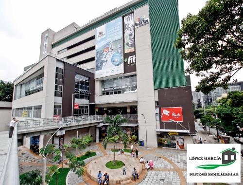 Local en Venta Centro Comercial Bosque Plaza Medellín