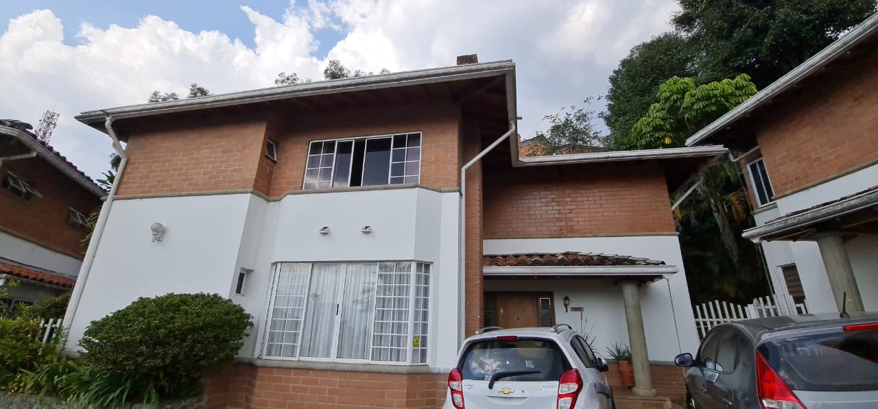 Casa en Arriendo Los Balsos Medellín