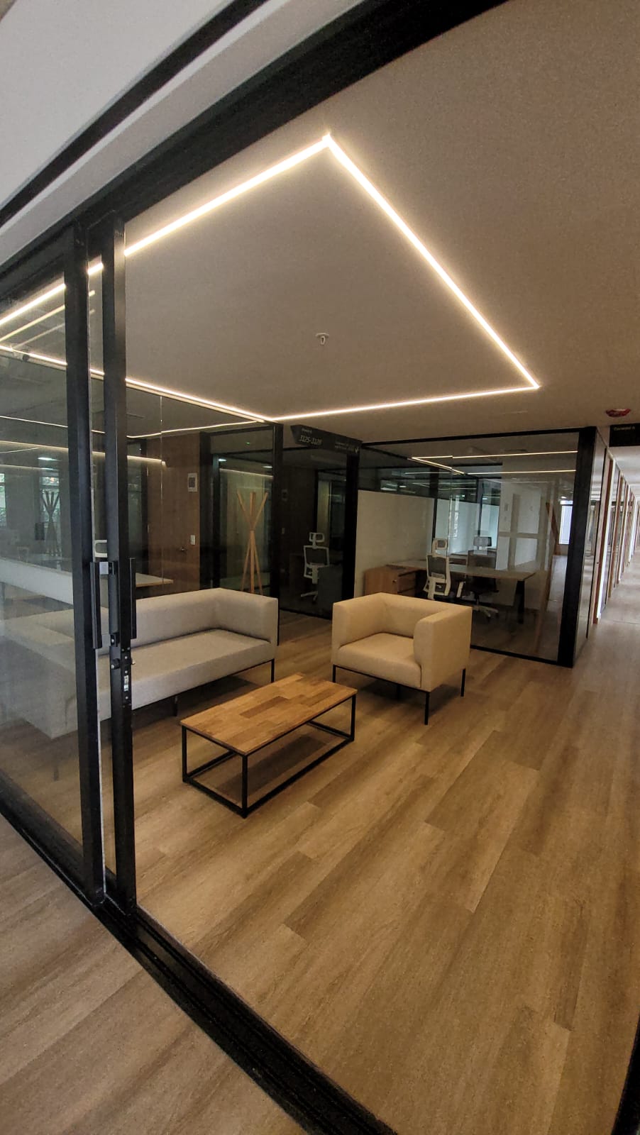 Oficina (COWORKING) en Venta – Los Colores